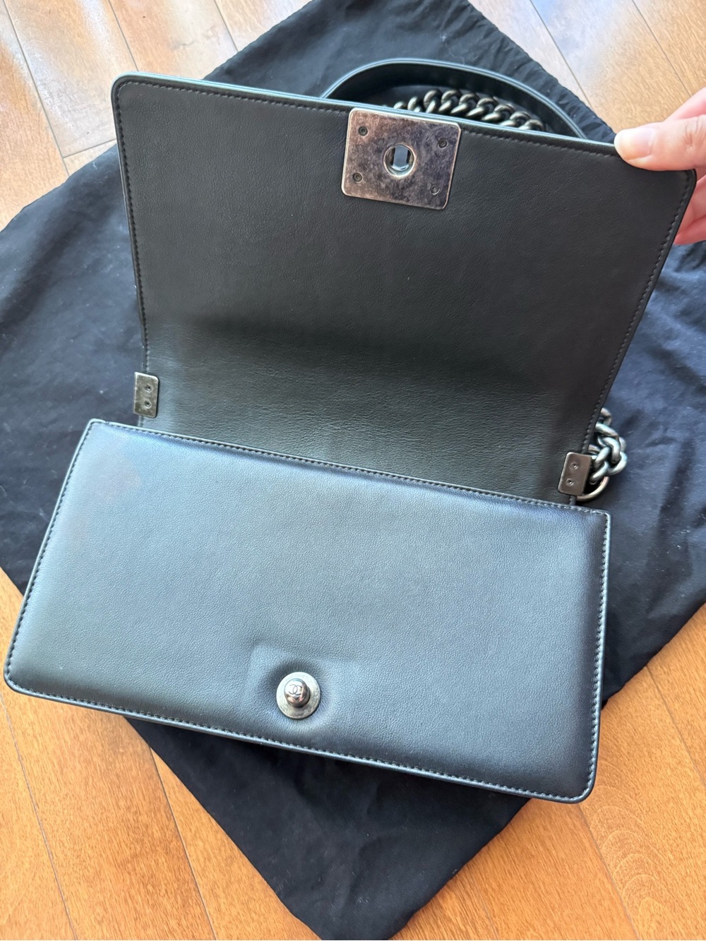 Chanel Black Quilted Boy Bag with Ruthenium Chain Strap - Picture 6 of 16